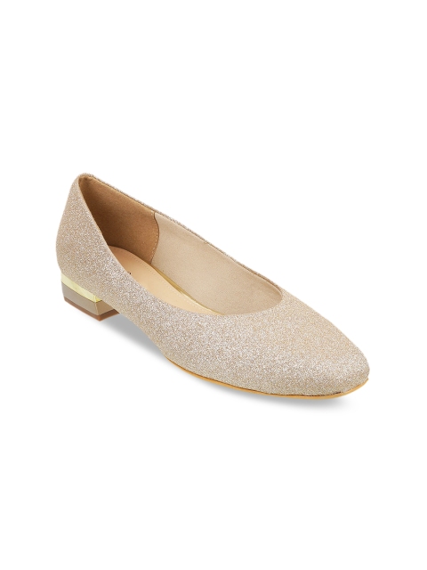 

Metro Women Gold-Toned Textured Block Heeled Pumps
