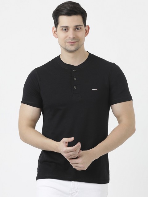 

Cloak & Decker Men Black Solid Henley Neck T-shirt