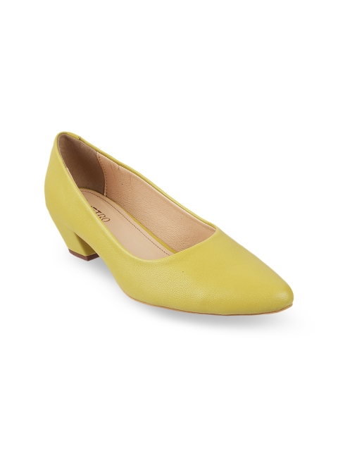 

Metro Women Green Solid Pumps