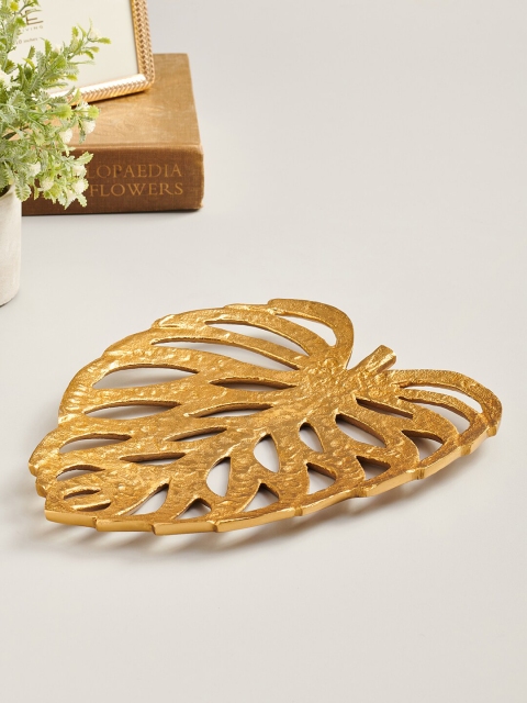 

Pure Home and Living Gold-Toned Exotic Leaf Platter