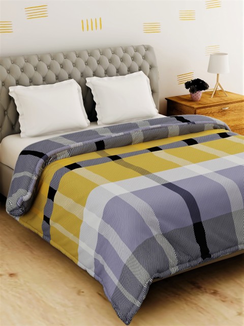 

Salona Bichona Multicoloured & Yellow Striped AC Room 120 GSM Double Bed Comforter, Multi
