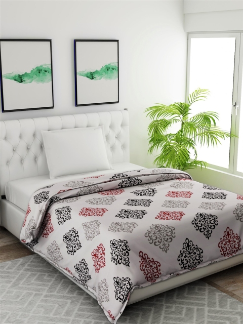 

Salona Bichona Grey & Black Ethnic Motifs AC Room 120 GSM Single Bed Comforter
