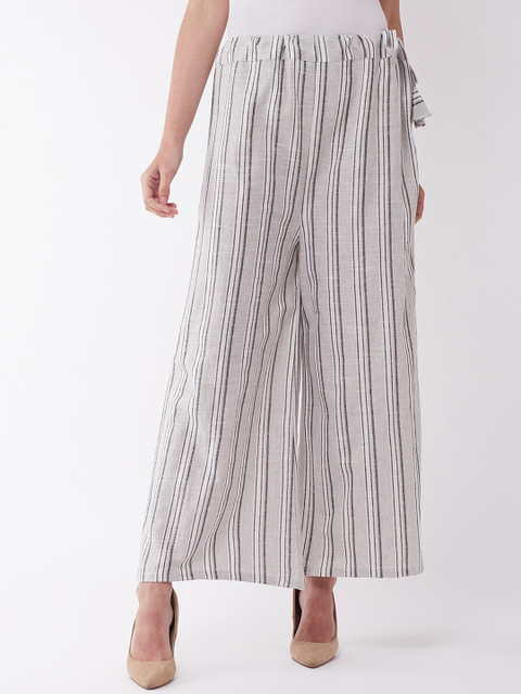 

InWeave Women Off White Striped, Grey
