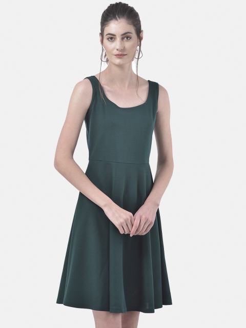 

Eavan Women Green Solid Fit and Flare Dress