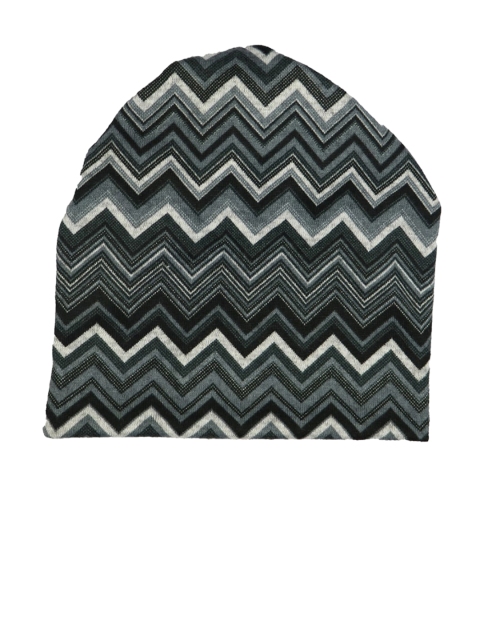 

iSWEVEN Unisex Black & Grey Self Design Beanie