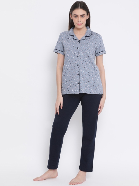 

Kanvin Women Navy Blue & Grey Printed Night suit