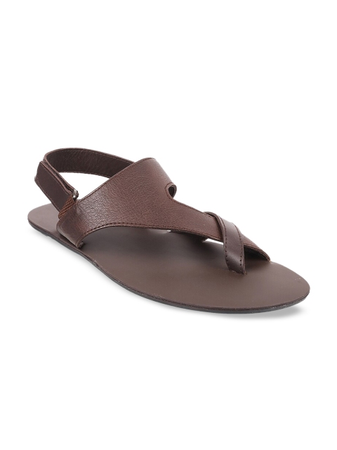 

Metro Men Brown Leather Comfort Sandals