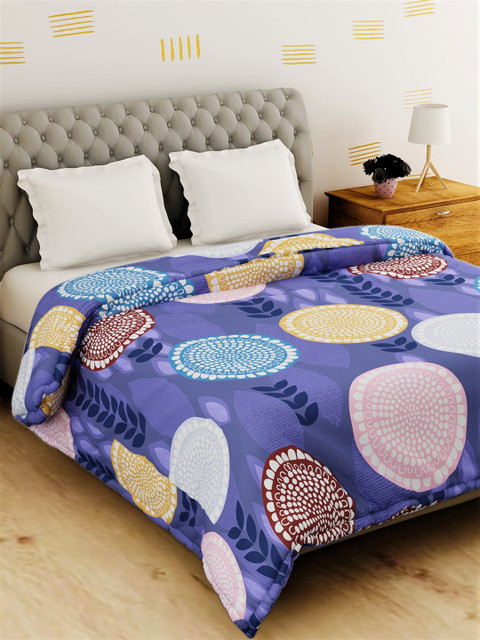 

Salona Bichona Blue & Pink Ethnic Motifs AC Room 120 GSM Double Bed Comforter