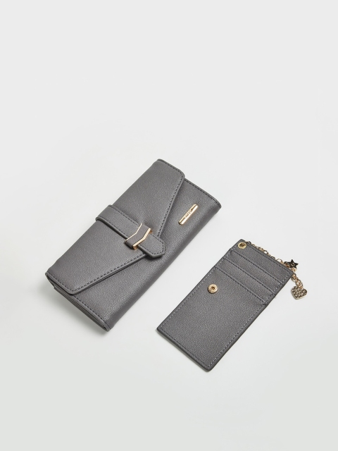 

Ginger by Lifestyle Women Grey Solid Envelope Wallet