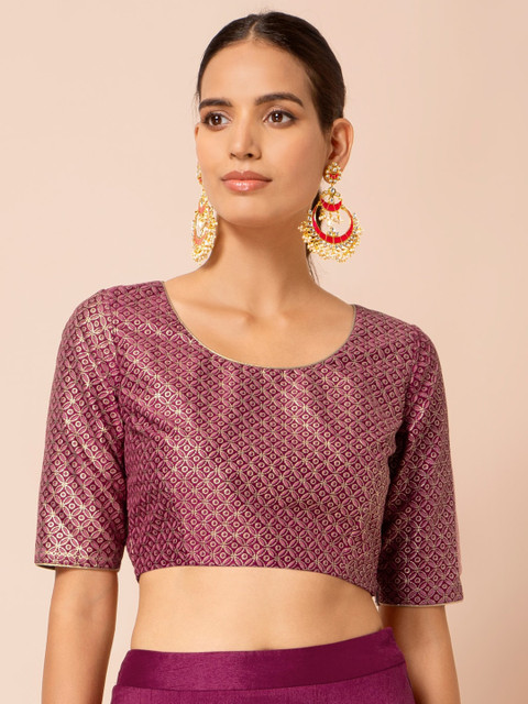 

INDYA Burgundy Geometric Foil Printed Crop Top