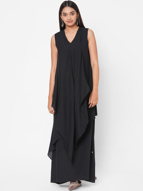 

Vedic Women Black Solid Maxi Dress