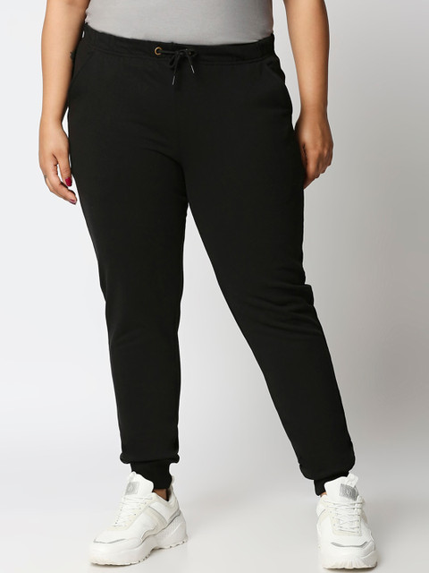 

Bewakoof Women Black Solid Straight-Fit Plus Size Joggers
