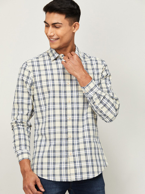 

Fame Forever by Lifestyle Men Yellow & White Slim Fit Checked Casual Shirt
