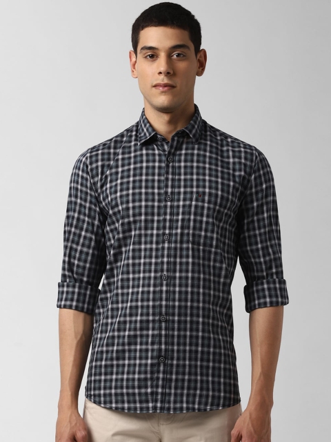 

Peter England Men Grey Slim Fit Checked Casual Shirt
