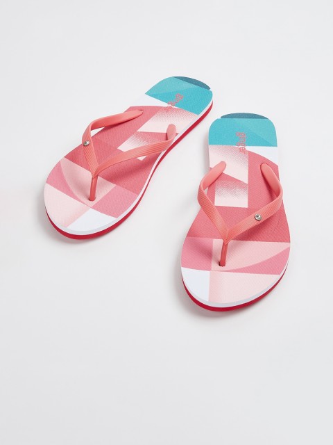 

Ginger by Lifestyle Women Pink & Blue Printed Thong Flip-Flops