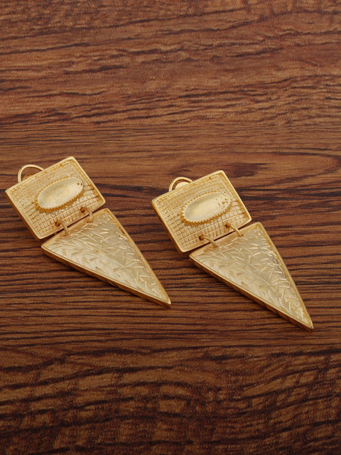 

Alamod Gold-Plated Geometric Drop Earrings