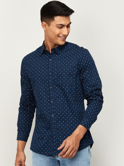 

Fame Forever by Lifestyle Men Navy Blue Slim Fit Printed Casual Shirt