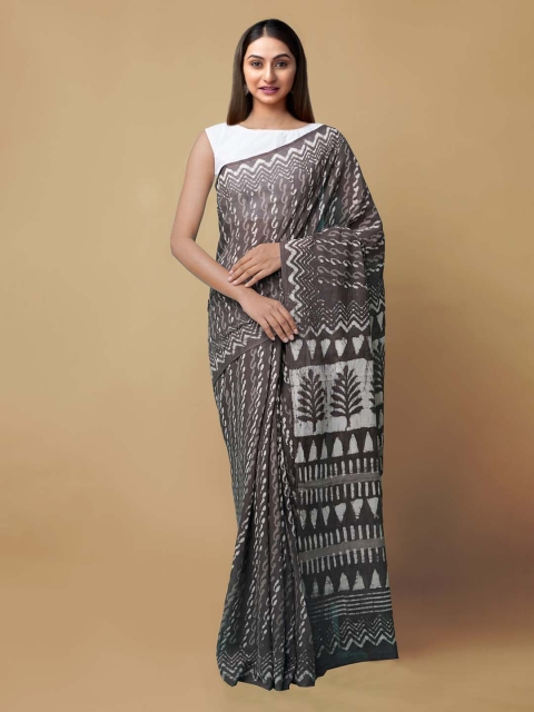 

Unnati Silks Grey & Off-White Pure Cotton Printed Dabu Saree