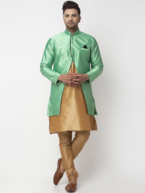 

Benstoke Men Gold-coloured & Green Self-Design Sherwani Set