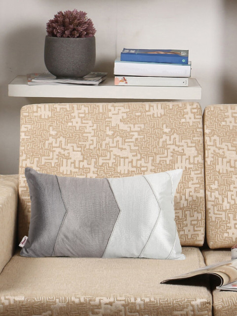 

Home Grey & White Set of Single Colourblocked Rectangle Cushion Covers