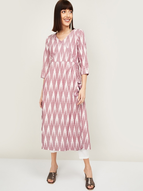 

Melange by Lifestyle Women Burgundy Ethnic Motifs Printed Kurta