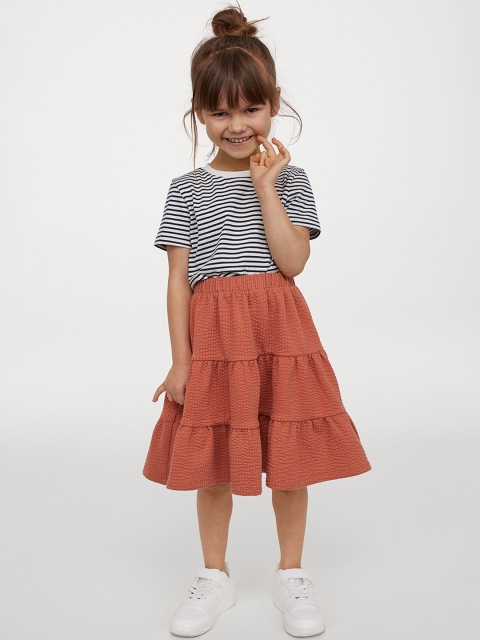 

H&M Girls Rust Red Solid Waffled Skirt