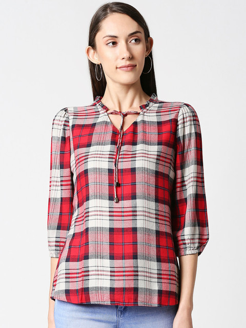 

Kraus Jeans Red & White Checked Mandarin Collar Top