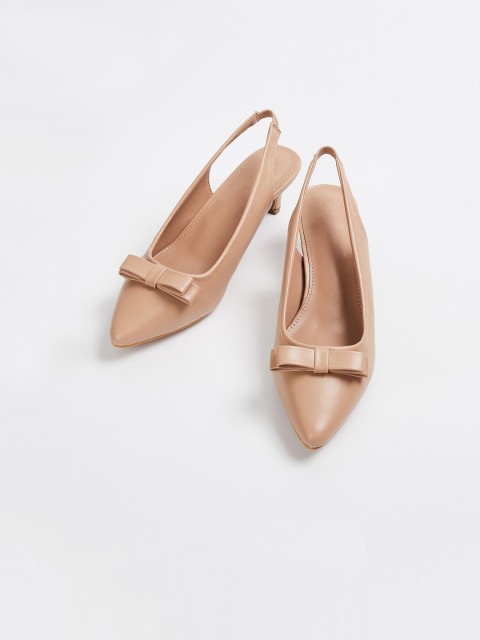 

Ginger by Lifestyle Women Beige Solid Pumps