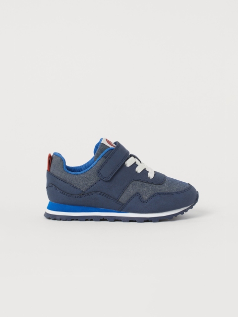 

H&M Boys Blue Solid Trainers