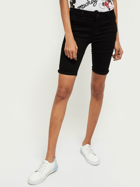 

max Women Black Solid Regular Fit Denim Shorts