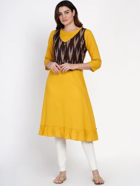 

FABNEST Women Yellow Handloom Kurta With Jacket