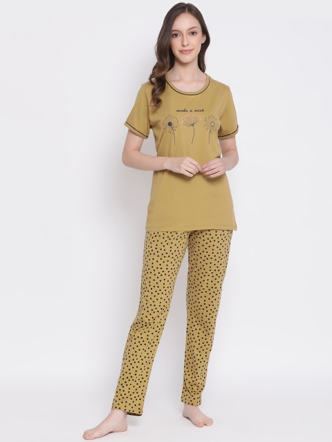 

Kanvin Women Khaki & Black Printed Night suit