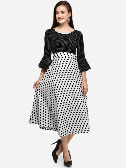 

SAADHVI Women Black & White Printed Fit and Flare Dress