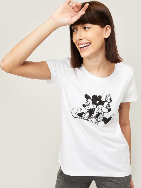 

Ginger by Lifestyle Women White & Black Printed Lounge T-Shirt