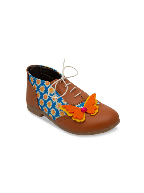 

Dchica girls Beige brogues