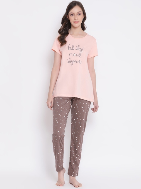 

Kanvin Women Peach-Coloured & Brown Printed Night Suit MJKSS21139A