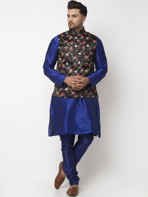 

Benstoke Men Blue Solid Kurta with Churidar