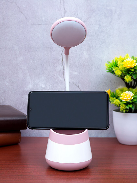 

Golden Peacock Pink 360 Degree Rotating LED Table Top Lamp