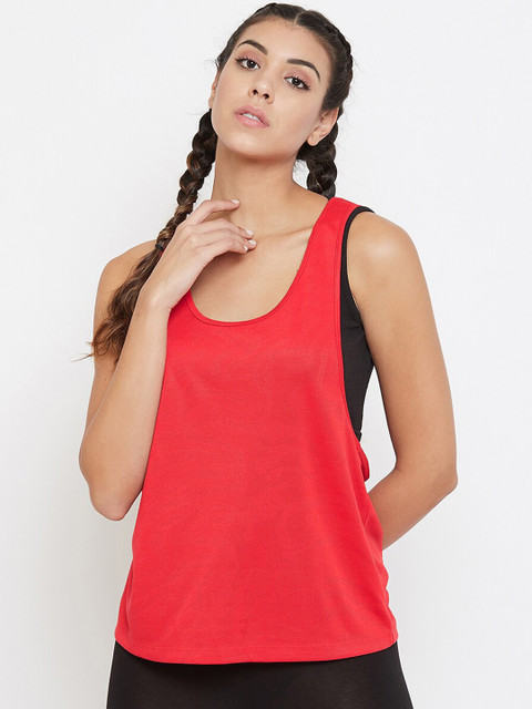 

Clovia Women Red Solid Scoop Neck Sports T-shirt