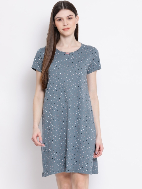 

Kanvin Grey & White Printed Nightdress