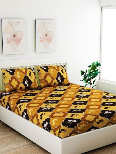

Salona Bichona Mustard & White Ethnic Motifs 120 TC Cotton 1 King Bedsheet with 2 Pillow Covers