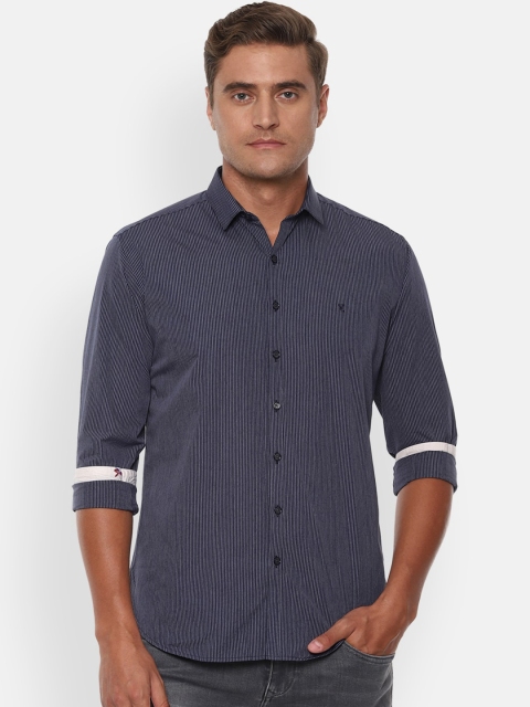 

V Dot Men Navy Blue Slim Fit Striped Casual Shirt