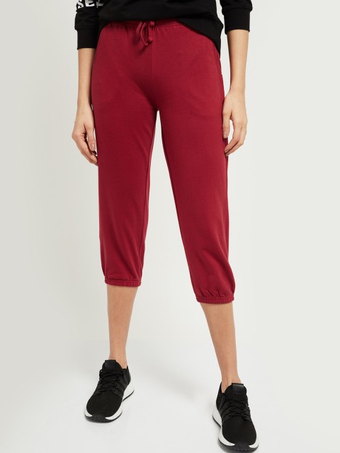 

max Women Red