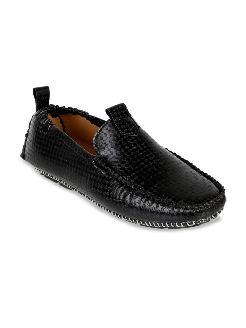 

Vardhra Men Black Textured Leather Loafers