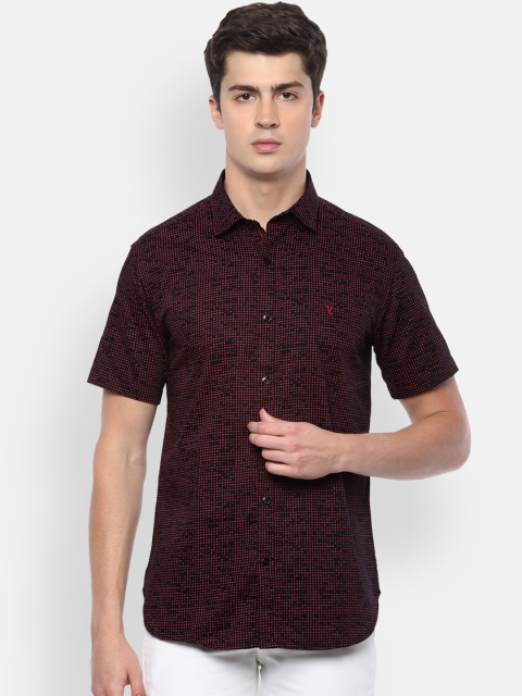 

V Dot Men Maroon Slim Fit Printed Casual Shirt