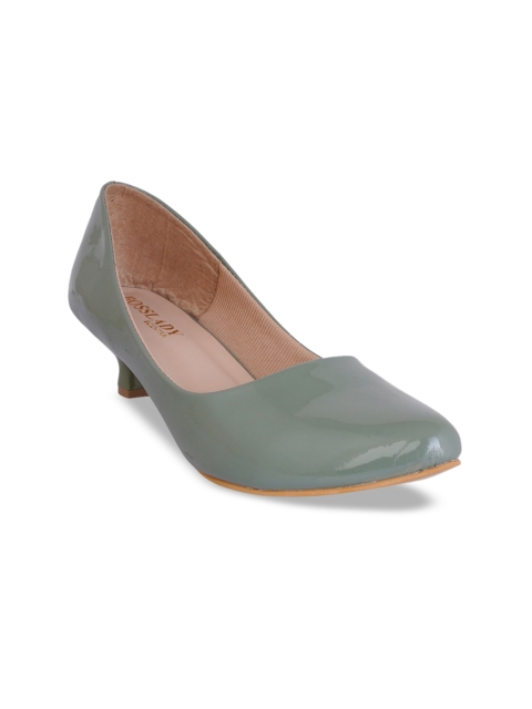 

SCENTRA Women Green Solid Pumps