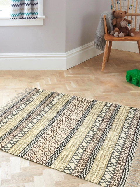

Tistabene Beige & Brown Geometric Retro Printed Dhurrie