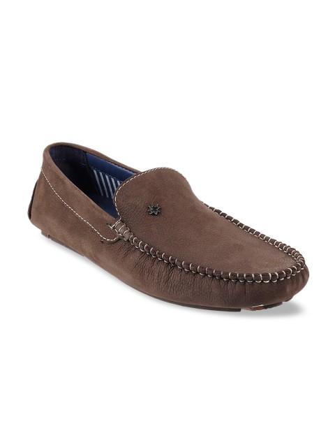 

Metro Men Brown Solid Leather Loafers