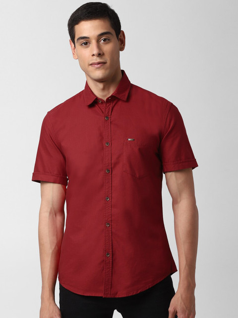 

Peter England Casuals Men Maroon Slim Fit Solid Casual Shirt
