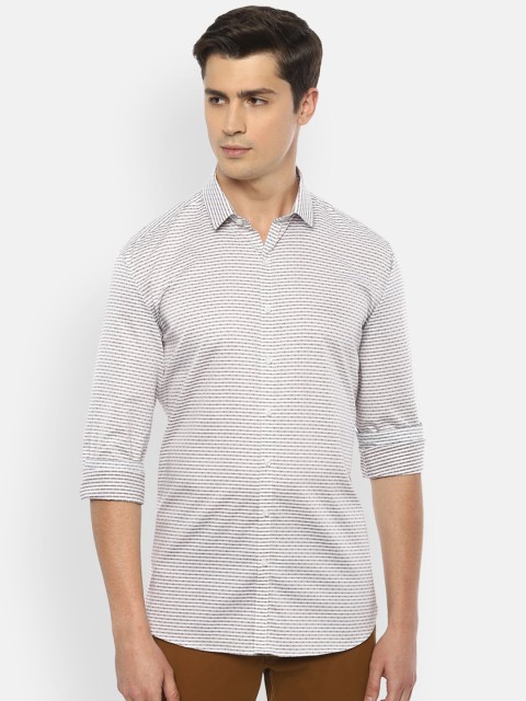 

V Dot Men White Slim Fit Striped Casual Cotton Shirt